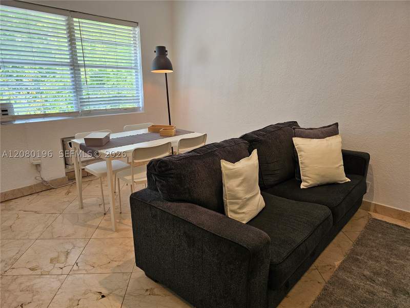 1 bedroom Condominium at 500 14th St 203, The Bayliss Condo, Miami Beach — photo 3