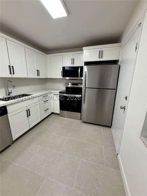 1101 NE 191st St H101, Miami FL - photo 6 of 22