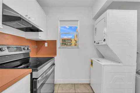 1975 W 44th Pl A302, Hialeah FL - photo 9 of 30