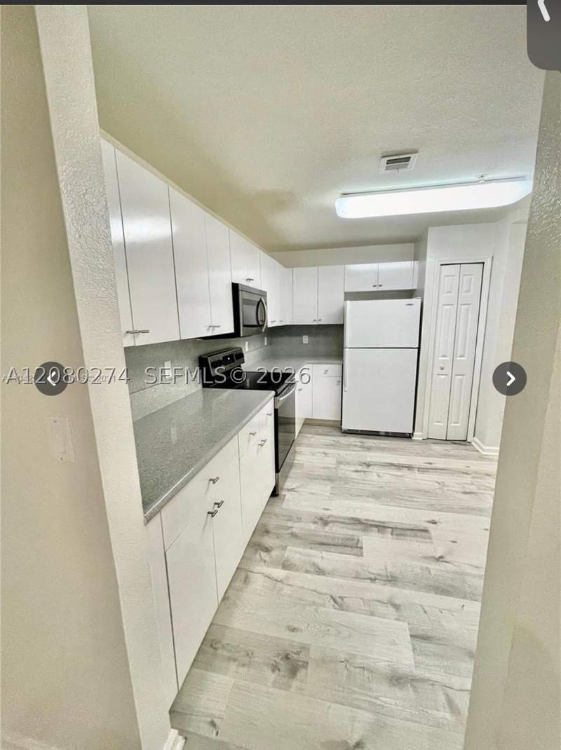 2 bedroom Condominium at 10902 NW 83 St 219, Promenade Shores At Doral, Doral — photo 3