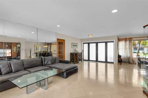 2930 NE 164th St, North Miami Beach FL - photo 17 of 50