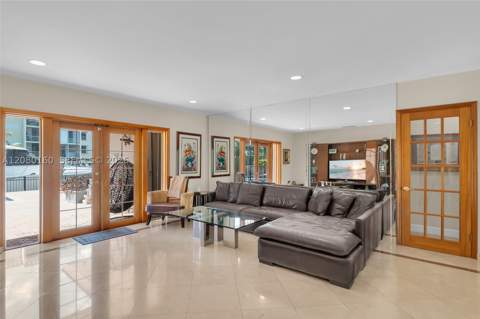 2930 NE 164th St, North Miami Beach FL - photo 19 of 50