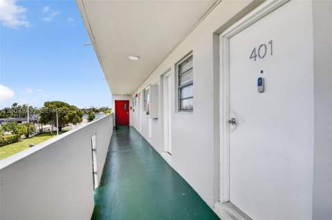 1770 NE 191st St 401-1, Miami FL - photo 15 of 22