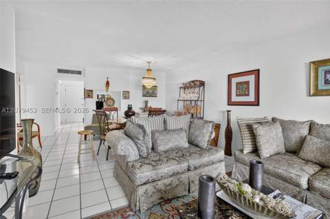 1770 NE 191st St 401-1, Miami FL - photo 7 of 22