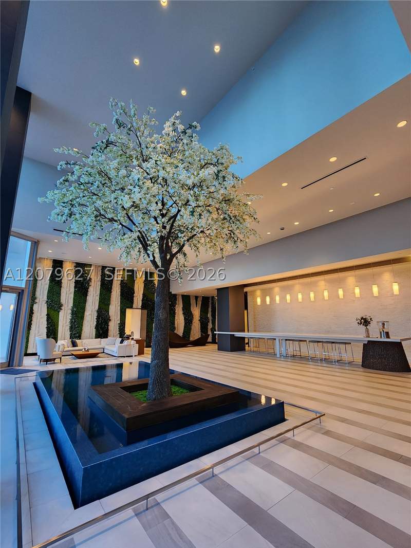 3 bedroom Condominium at 851 NE 1st Ave 3801, Paramount Miami Worldcent, Miami — photo 3