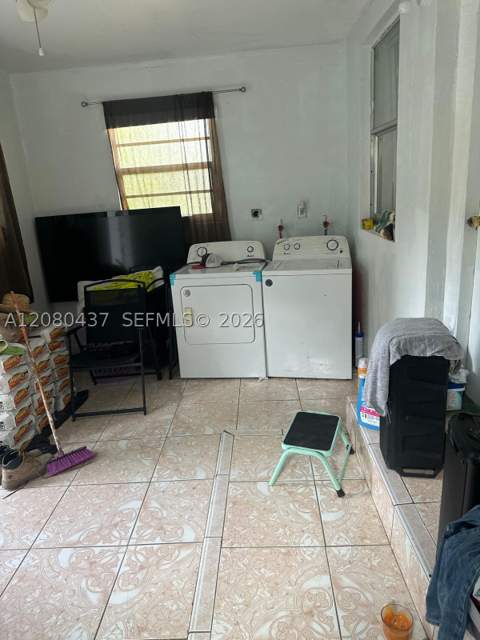 1500 NE 150th St, Miami FL - photo 22 of 26