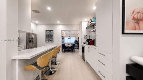 6 Carmona Ave, Coral Gables FL - photo 7 of 60
