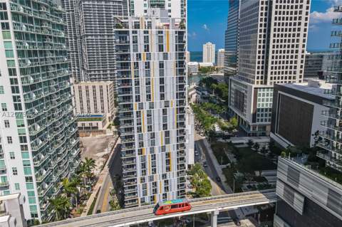 31 SE 6th St 707, Miami FL - photo 6 of 12