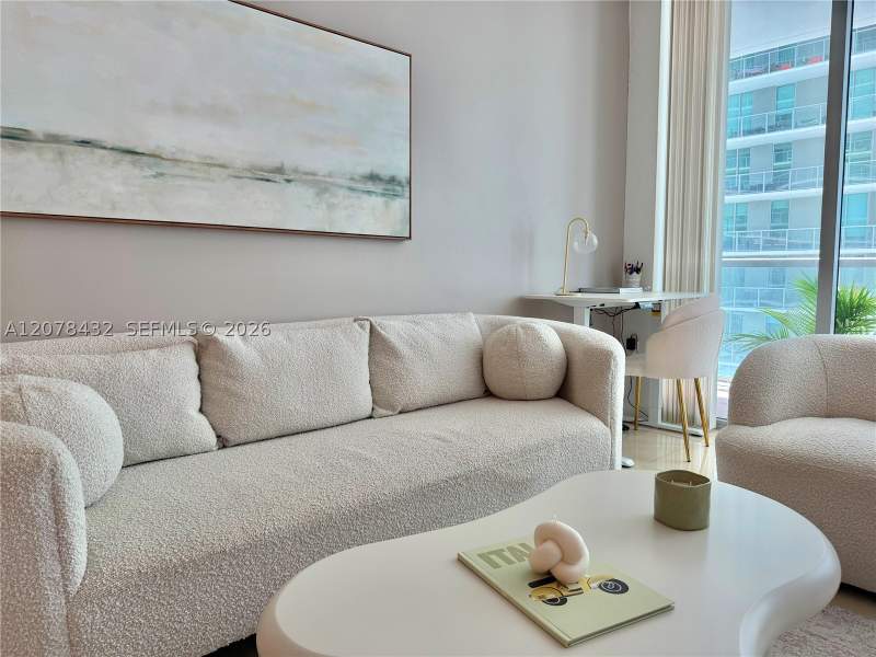1 bedroom Condominium at 1111 SW 1st Ave 2215-N, The Axis On Brickell II C, Miami — photo 3