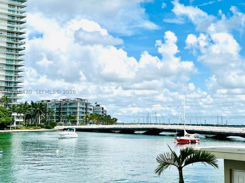 0 bedroom Condominium at 1441 Lincoln Rd 214, Sunshine Bay Condo, Miami Beach — photo 2