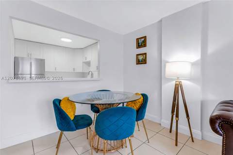 16950 W Dixie Hwy A626, North Miami Beach FL - photo 12 of 20