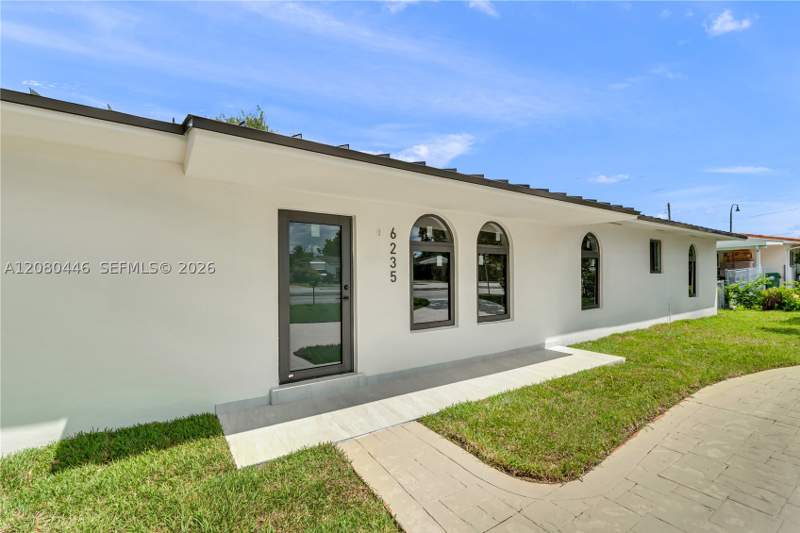 4 bedroom SingleFamilyResidence at 6235 SW 24th St, Coral Way Park Sec B, Miami — photo 2
