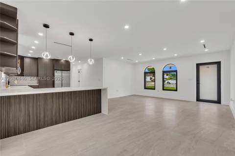 6235 SW 24th St, Miami FL - photo 8 of 33