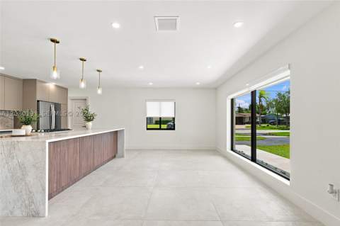 9771 Bel Aire Dr, Cutler Bay FL - photo 15 of 40