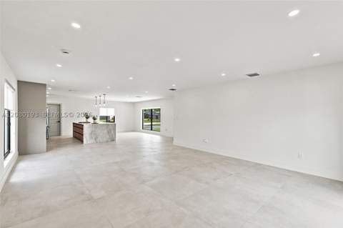 9771 Bel Aire Dr, Cutler Bay FL - photo 18 of 40