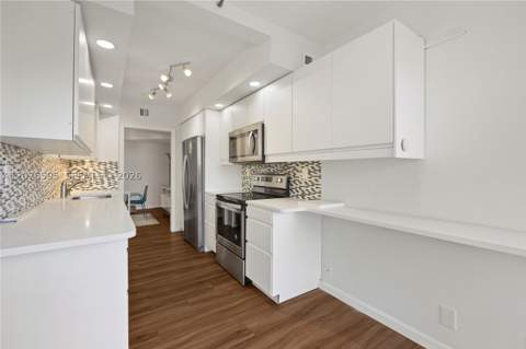 19667 Turnberry Way 3F, Aventura FL - photo 11 of 35
