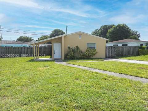 2400 NW 152nd St, Miami Gardens FL - photo 11 of 12