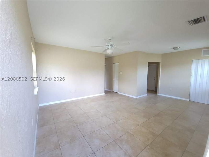 3 bedroom SingleFamilyResidence at 2400 NW 152nd St, Biscayne River Gardens, Miami Gardens — photo 2