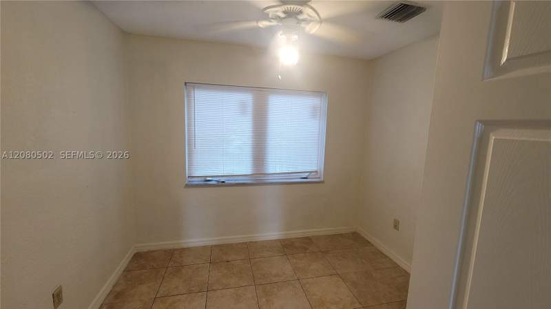 3 bedroom SingleFamilyResidence at 2400 NW 152nd St, Biscayne River Gardens, Miami Gardens — photo 5