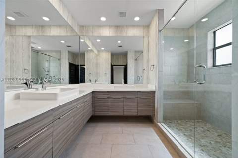 15742 NW 88th Ave, Miami Lakes FL - photo 21 of 55