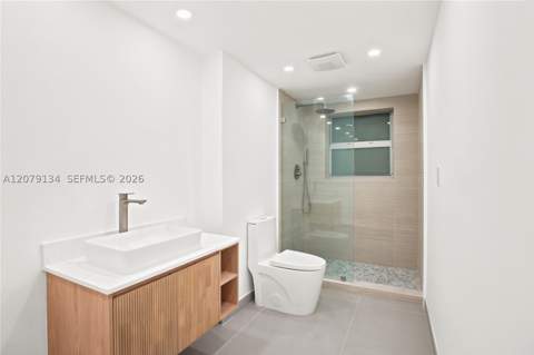 10180 W Bay Harbor Dr 3A, Bay Harbor Islands FL - photo 14 of 33