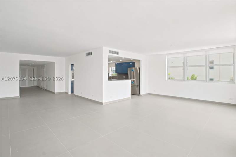 2 bedroom Condominium at 10180 W Bay Harbor Dr 3A, Montego Club Condo, Bay Harbor Islands — photo 4