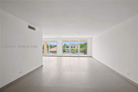 10180 W Bay Harbor Dr 3A, Bay Harbor Islands FL - photo 8 of 33