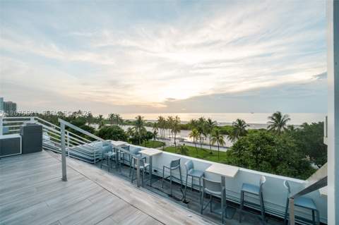 1060 Ocean Dr D204, Miami Beach FL - photo 10 of 26