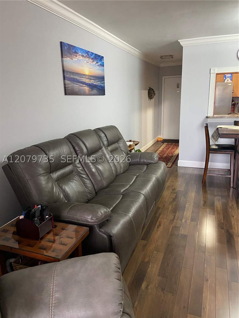 2 bedroom Condominium at 1075 W 68th St 403, Boheme Condo, Hialeah — photo 2