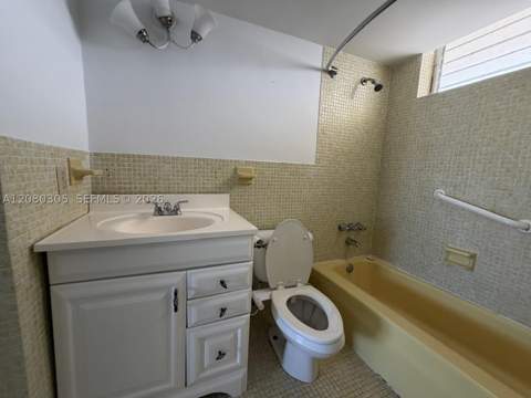 2861 Leonard Dr F608, Aventura FL - photo 13 of 19