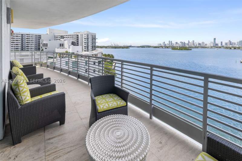 3 bedroom Condominium at 1445 16th St 902, Capri South Beach Condo, Miami Beach — photo 3