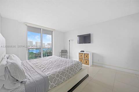19370 Collins Ave 1426, Sunny Isles Beach FL - photo 9 of 27