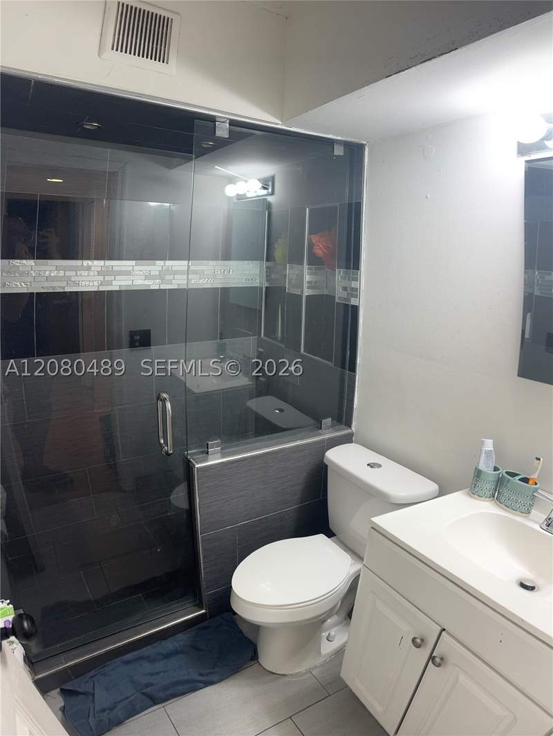 3 bedroom SingleFamilyResidence at 7160 SW 12th St, Sugar Tree Grove Sub, Miami — photo 4