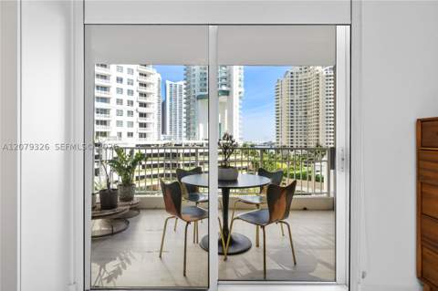 701 Brickell Key Blvd 707, Miami FL - photo 17 of 20