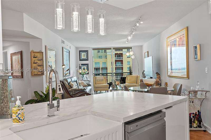 2 bedroom Condominium at 9066 SW 73rd Ct 1809, Metropolis II At Dadeland, Miami — photo 5