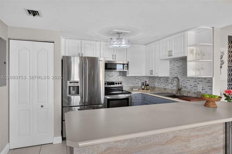 1 bedroom Condominium at 1627 SW 37th Ave 502, Gables View Condo, Miami — photo 5