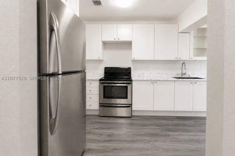 14494 SW 299th Ter, Homestead FL - photo 24 of 33