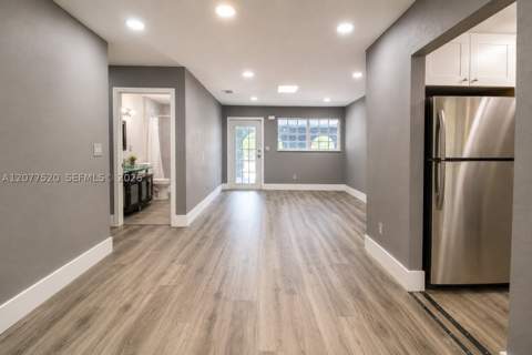 14494 SW 299th Ter, Homestead FL - photo 8 of 33