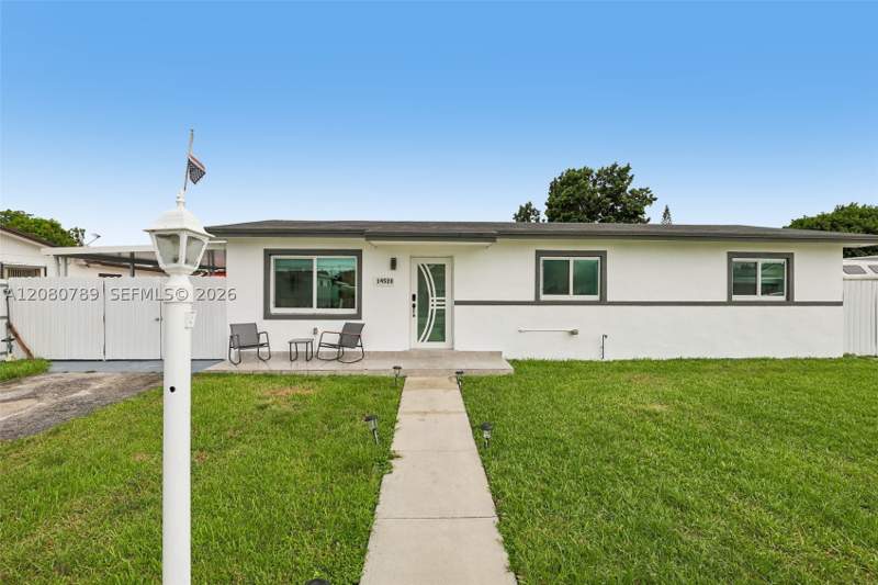 3 bedroom SingleFamilyResidence at 14520 SW 293rd St, Mary Homes Sub Sec A, Homestead — photo 2