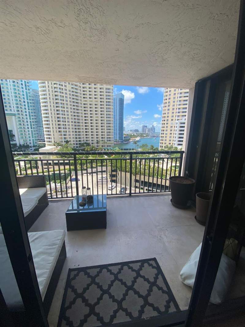 1 bedroom Condominium at 540 Brickell Key Drive 1214, Brickell Key II Condo, Miami — photo 5