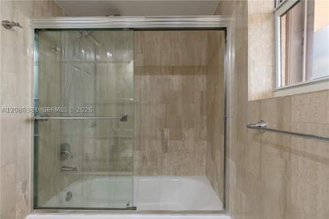 210 174th St 1201, Sunny Isles Beach FL - photo 16 of 38