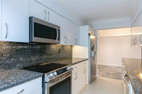 210 174th St 1201, Sunny Isles Beach FL - photo 6 of 38