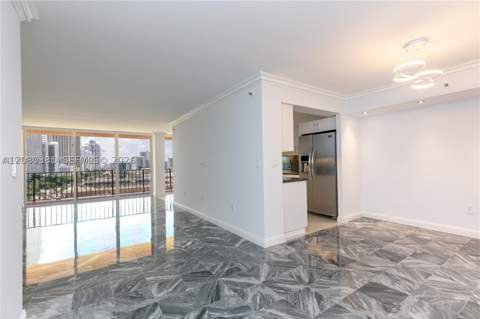 210 174th St 1201, Sunny Isles Beach FL - photo 9 of 38