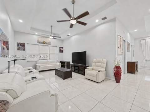 15086 SW 176th Ter, Miami FL - photo 14 of 43