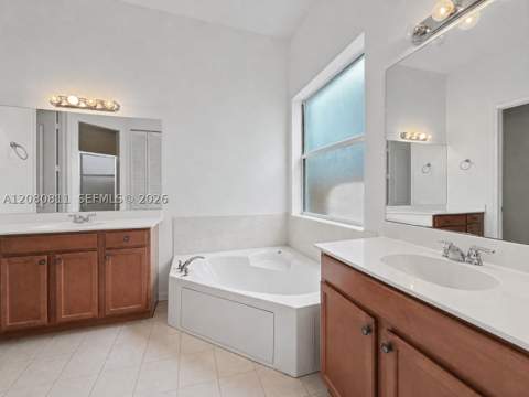 15086 SW 176th Ter, Miami FL - photo 23 of 43