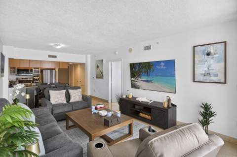 1750 N Bayshore Drive 4109, Miami FL - photo 13 of 40
