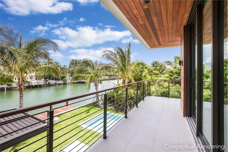 5 bedroom SingleFamilyResidence at 4560 Prairie Ave, Nautilus Addn, Miami Beach — photo 3
