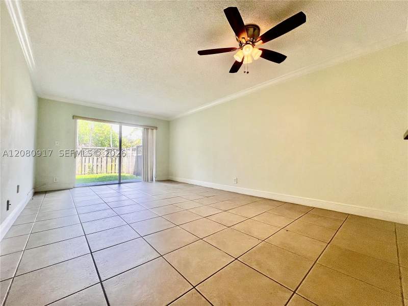 1 bedroom Condominium at 5201 Geneva Way 109, Doral Gardens II Condo, Doral — photo 5