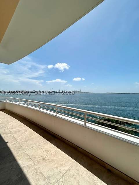 808 Brickell Key Dr 404, Miami FL - photo 12 of 18