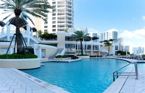 808 Brickell Key Dr 404, Miami FL - photo 14 of 18